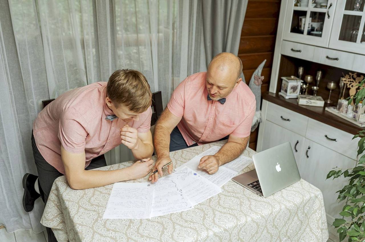 Мутити «схеми», чи створювати цінність?